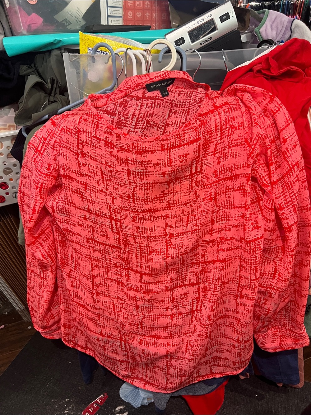 Banana Republic Red Patterned Long Sleeve Top